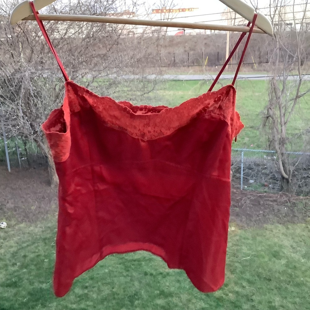 NWOT Silk and cotton spaghetti strap top with lace detail, terracotta colour, XL